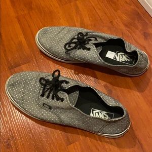 womens polka dot grey vans